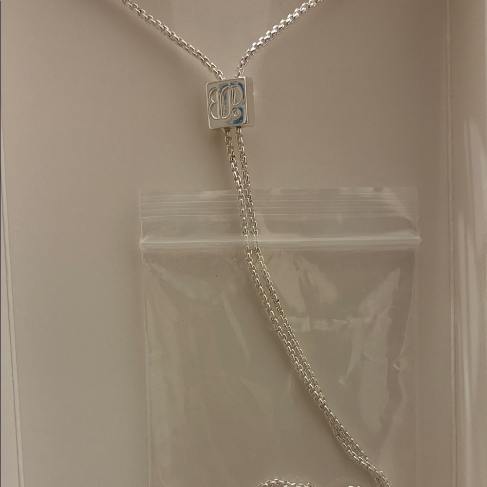 Bomb party Jewel Candy 2025 necklace - Picture 3 of 6